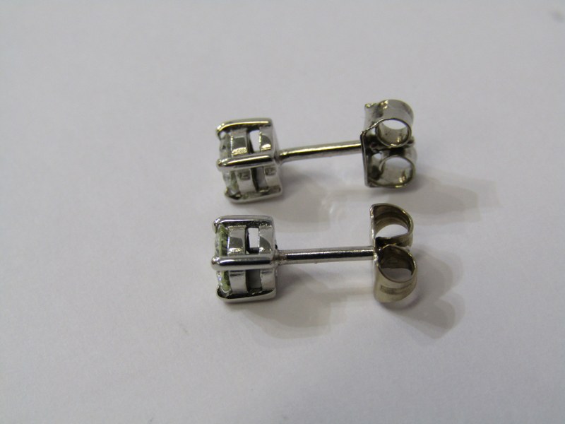 PAIR OF 18ct WHITE GOLD DIAMOND STUD EARRINGS, each stone approx 0.33ct total diamond weight of 0. - Image 3 of 4