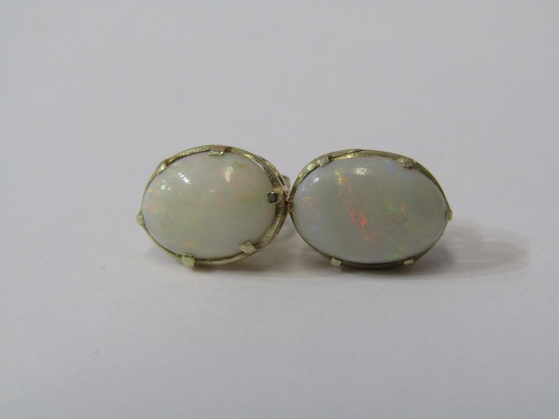 PAIR OF 9ct YELLOW GOLD OPAL STUD EARRINGS