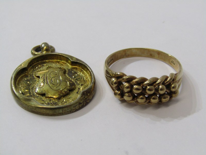 9ct YELLOW GOLD VINTAGE DURO KEEPER RING, approx. 6 grams, together with silver gilt fob, keeper