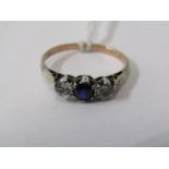 VINTAGE BLUE & WHITE STONE 9ct YELLOW GOLD 3 STONE RING, size L