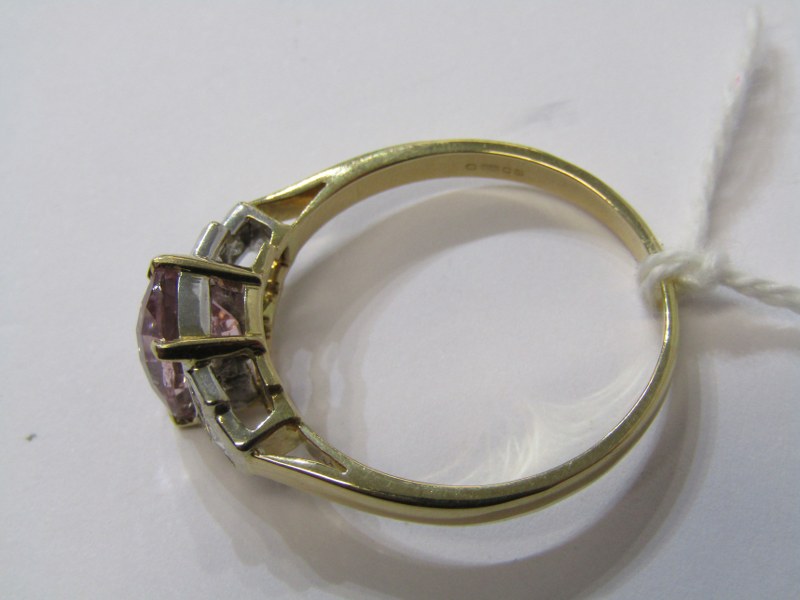 18ct YELLOW GOLD MORGANITE & DIAMOND RING, principal cushion cut morganite with 3 princess cut - Image 6 of 6