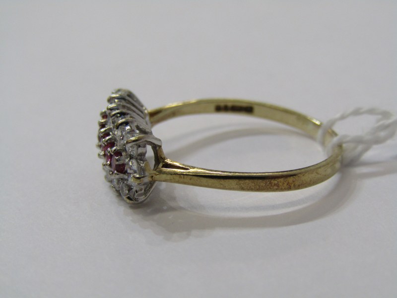 9ct YELLOW GOLD RED & WHITE STONE CLUSTER RING, size Q/R - Image 4 of 6