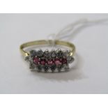 9ct YELLOW GOLD RED & WHITE STONE CLUSTER RING, size Q/R