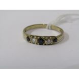 9ct YELLOW GOLD BLUE & WHITE STONE HALF ETERNITY STYLE RING, size O