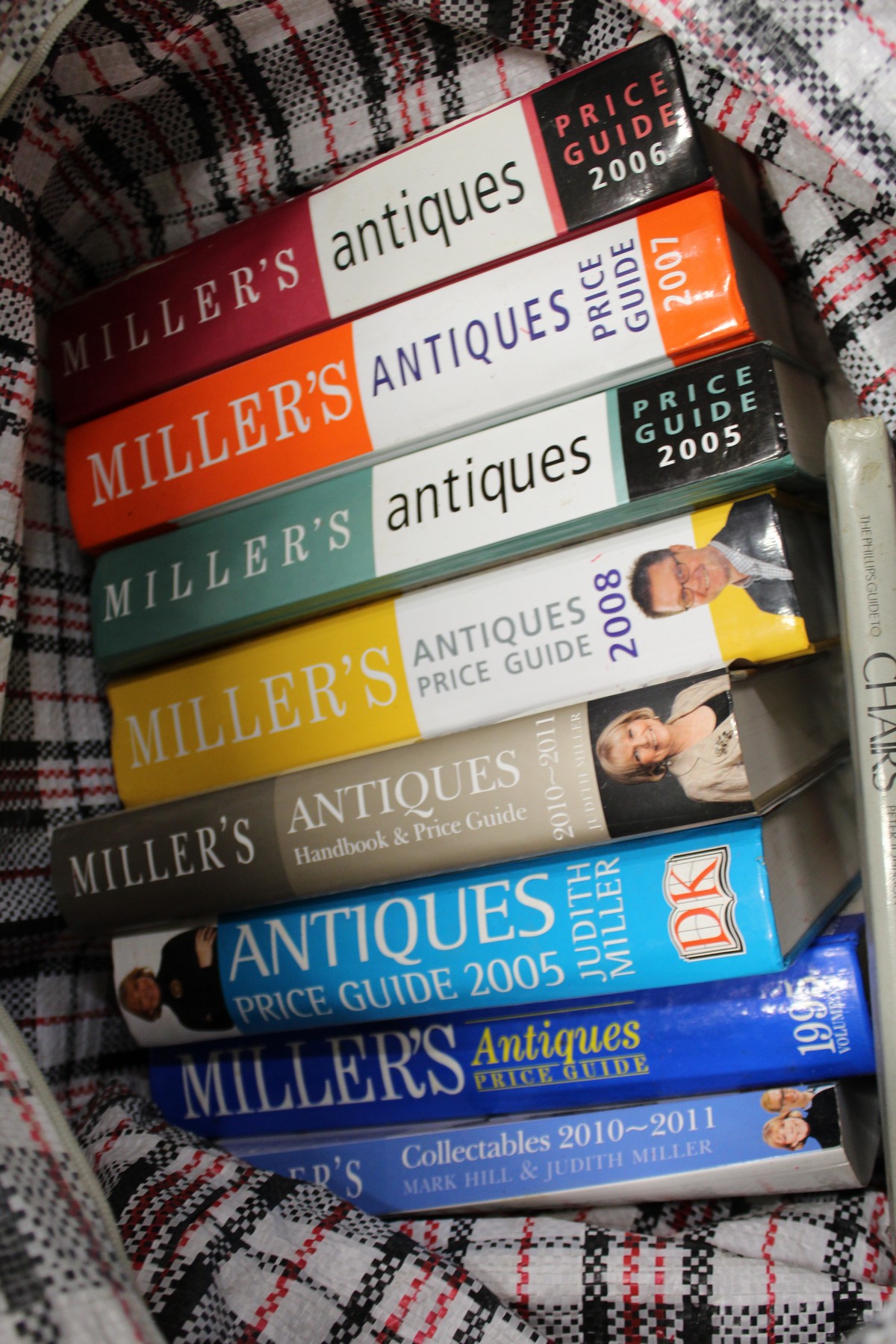 A quantity of Miller's Antique Guides etc.