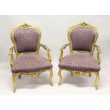A GOOD PAIR OF GILTWOOD ARMCHAIRS.