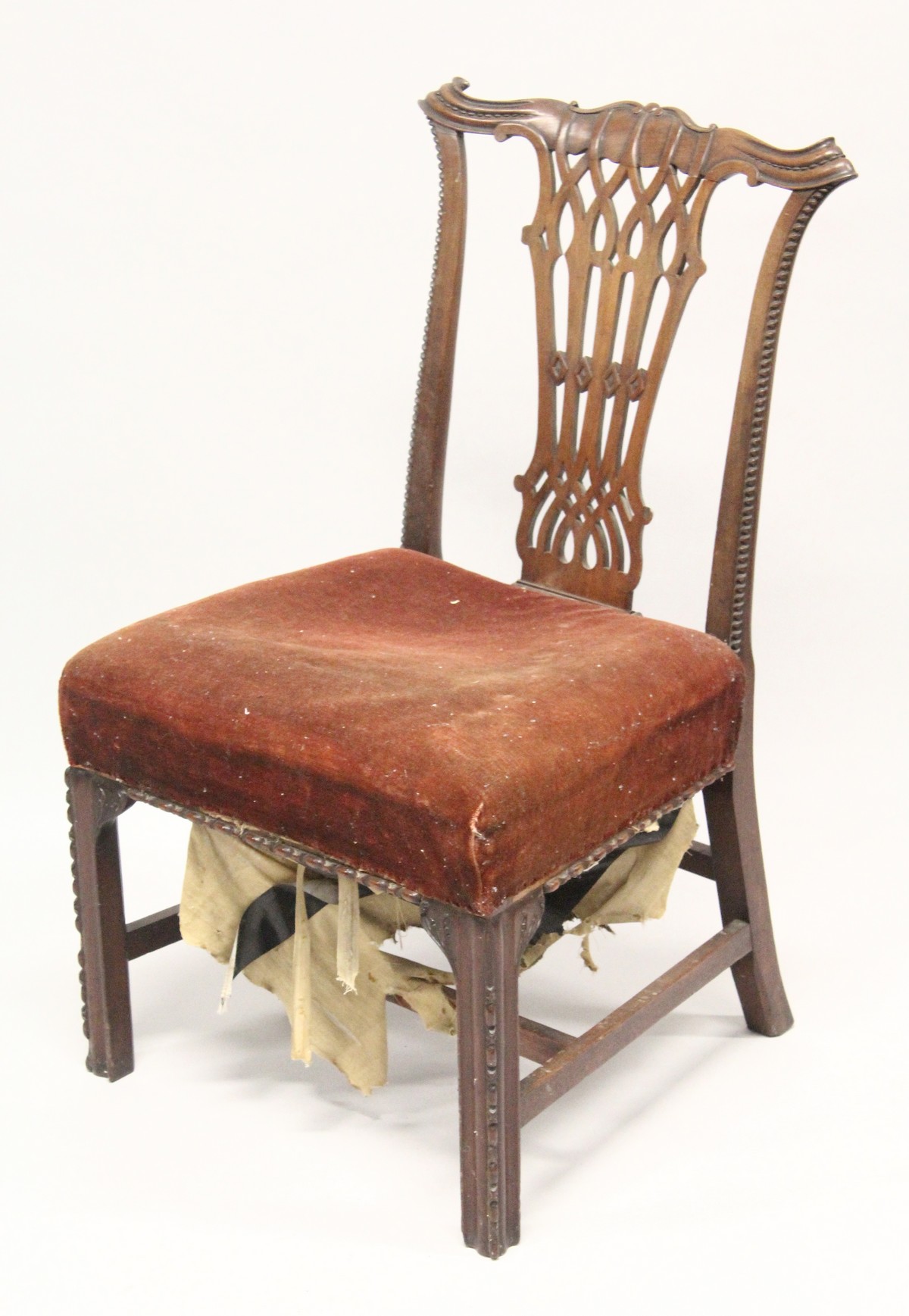 A CHIPPENDALE STYLE MAHOGANY SINGLE CHAIR, early 20th century, with carved cresting rail, pierced