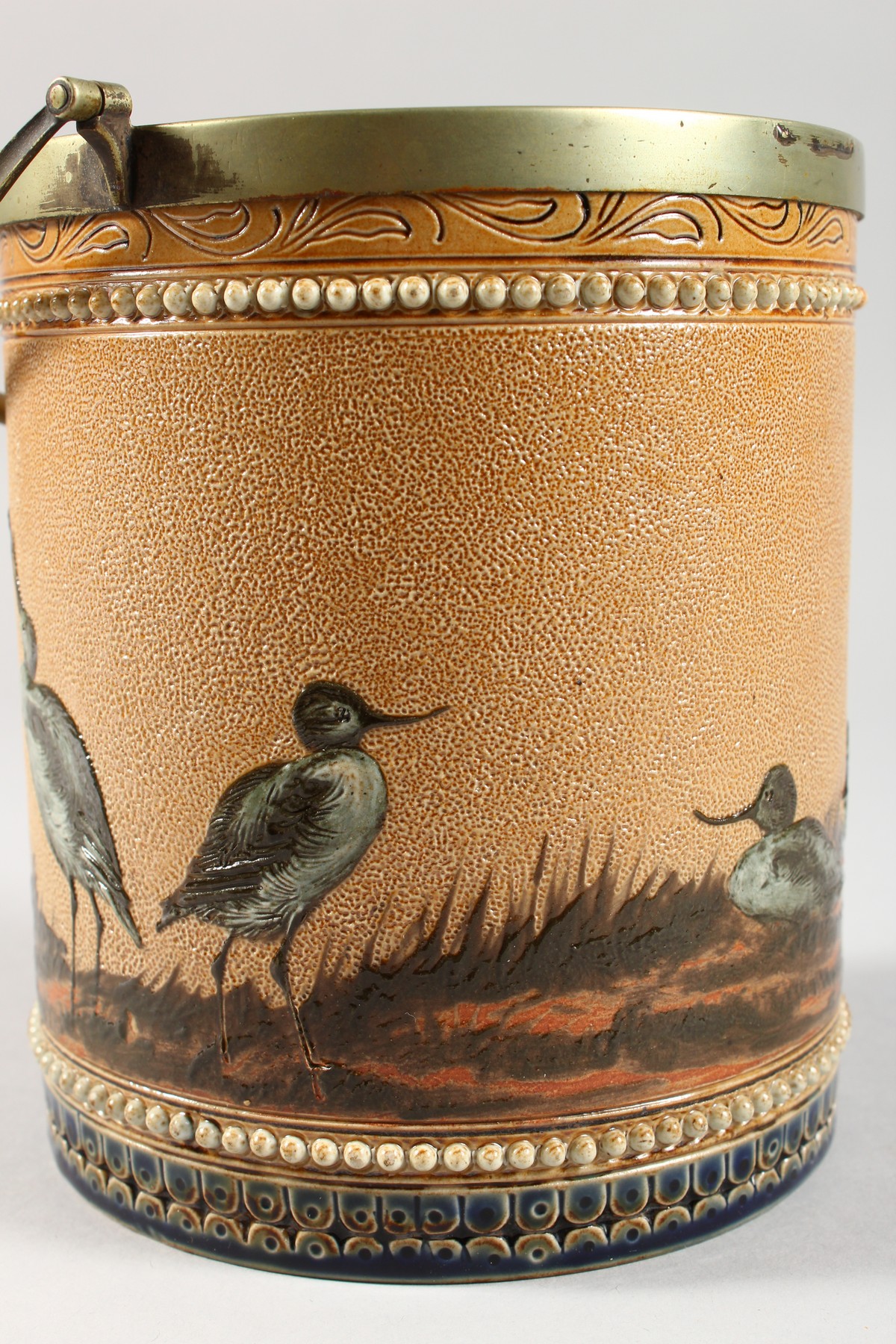 A GOOD DOULTON LAMBETH STONEWARE BISCUIT BARREL by FLORENCE E. BARLOW painted with birds. Maker F. - Image 4 of 13