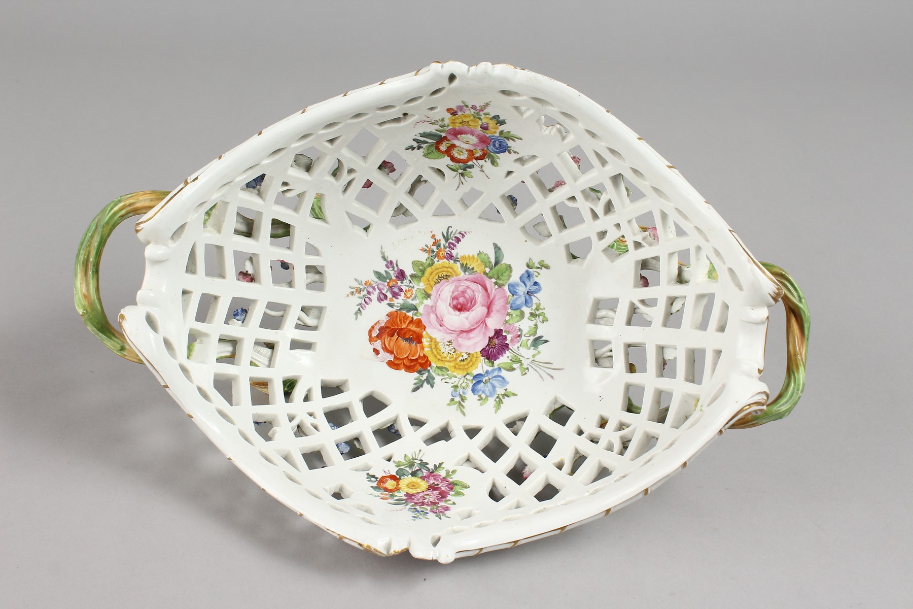 A GOOD MEISSEN OVAL PIERCED TWO-HANDLED BASKET, painted and encrusted with flowers with rustic - Image 5 of 11