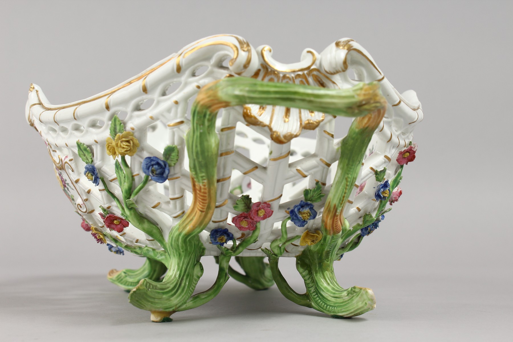 A GOOD MEISSEN OVAL PIERCED TWO-HANDLED BASKET, painted and encrusted with flowers with rustic - Image 2 of 11