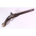 A GOOD 18TH CENTURY PERSIAN FLINTLOCK PISTOL, with engraved lockplate and barrel, silver inlaid grip