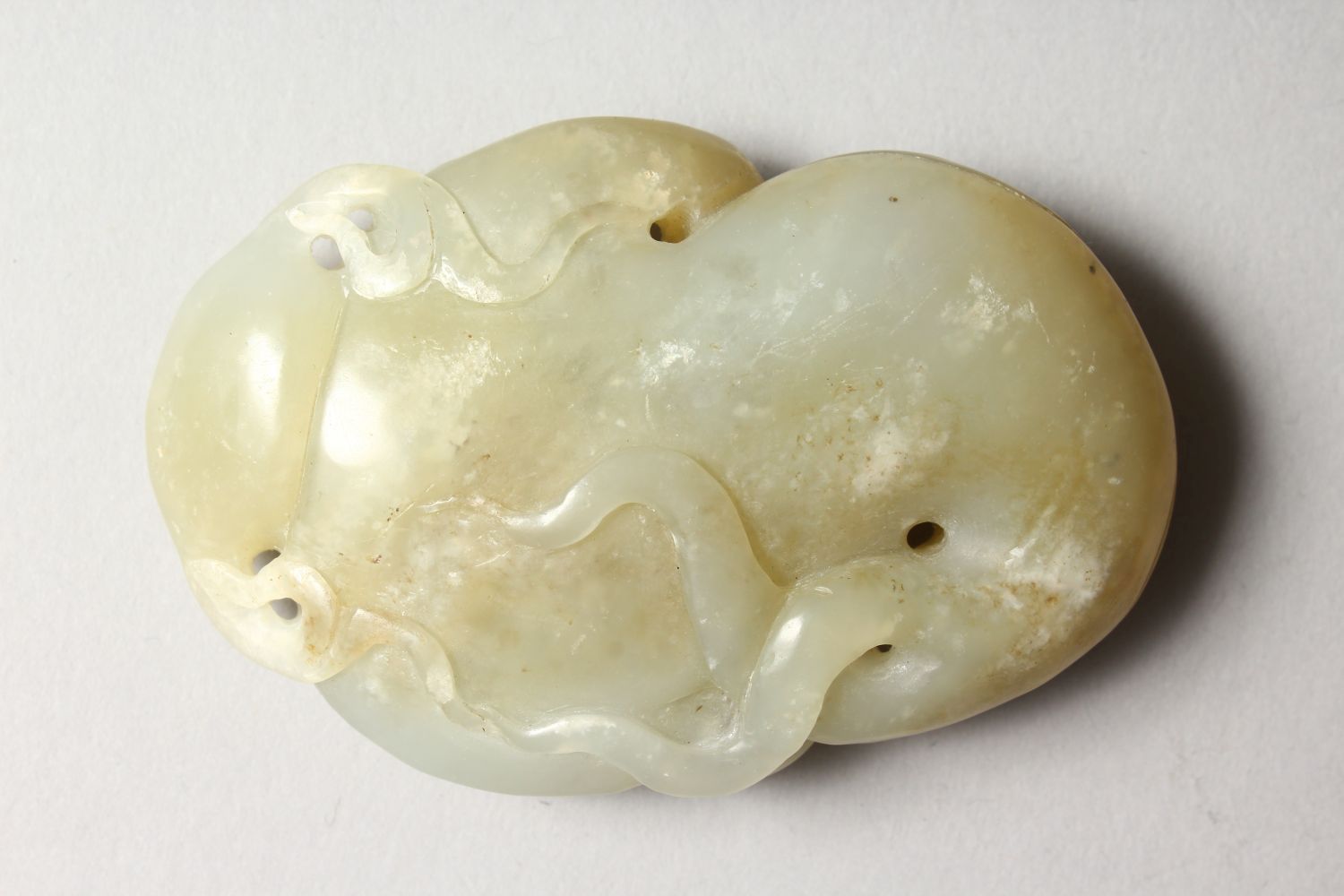 A GOOD CHINESE CARVED JADE PEBBLE OF SHOU LAO, the carving depicting shou lao god of longevity, 7. - Image 3 of 6