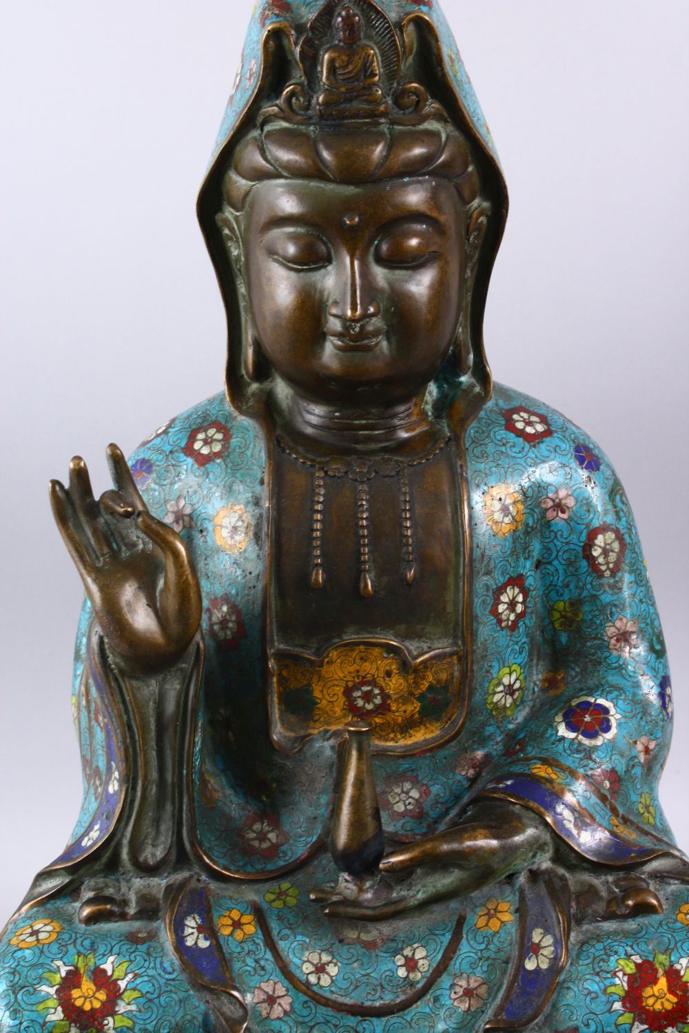 A FINE 19TH CENTURY CHINESE BRONZE & CLOISONNE MODEL OF GUANYIN SEATED UPON LOTUS, guanyin modeled - Image 2 of 6