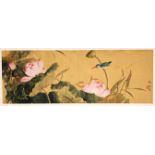 A GOOD SMALL 20TH CENTURY CHINESE PAINTING, depicting a kingfisher amongst flowering lily pads,