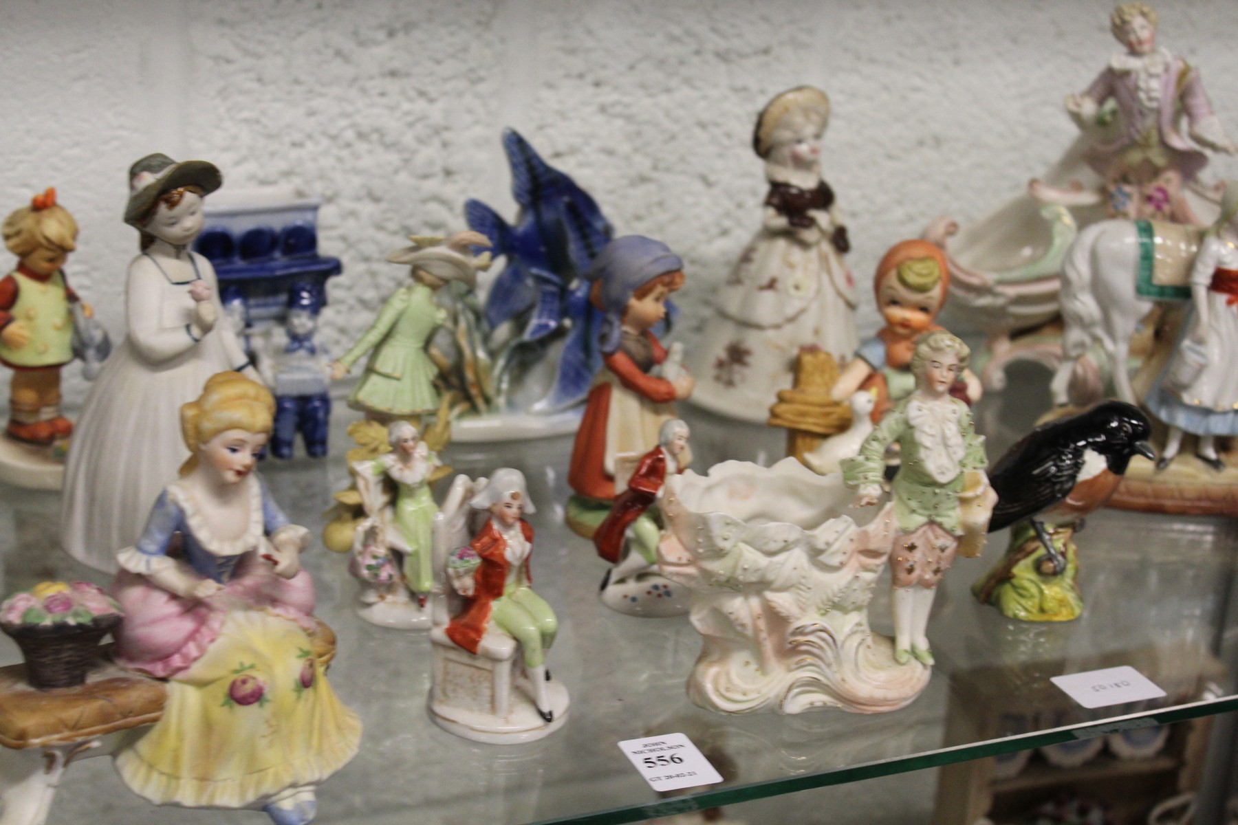 A quantity of decorative figurines etc. - Image 3 of 4