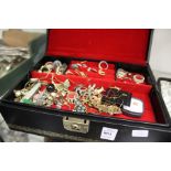 A jewellery box and contents.