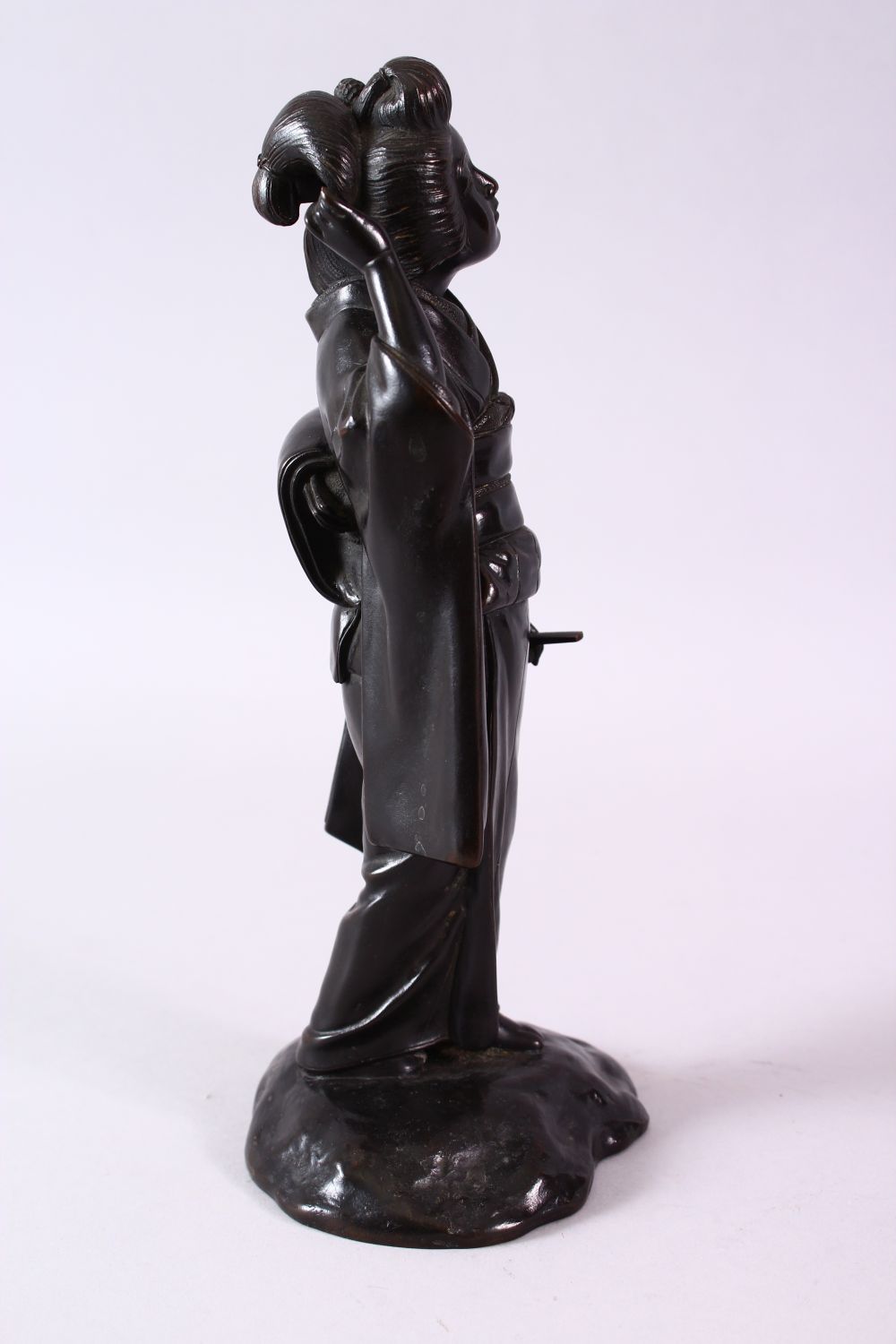 A 19TH CENTURY JAPANESE BRONZE FIGURE OF A GIRL HOLDING A MUSICAL INSTRUMENT, 32cm high. - Image 2 of 9