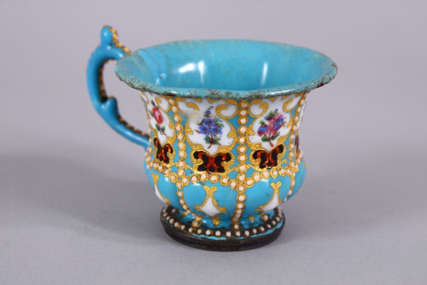 A FINE 19TH CENTURY OTTOMAN OR OTTOMAN MARKET ENAMELLED CUP AND SAUCER, with finely painted panels - Image 2 of 8