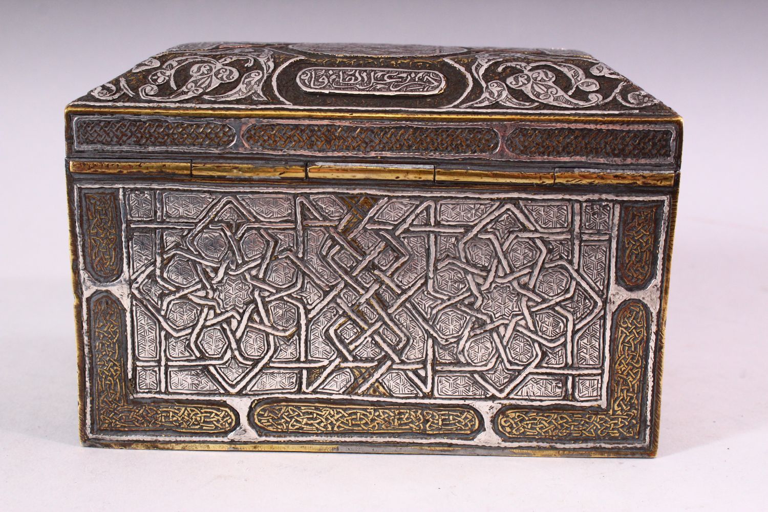 A GOOD 19TH CENTURY SYRIAN SILVER, COPPER AND BRASS RECTANGULAR CASKET, with panels of calligraphy - Image 6 of 10
