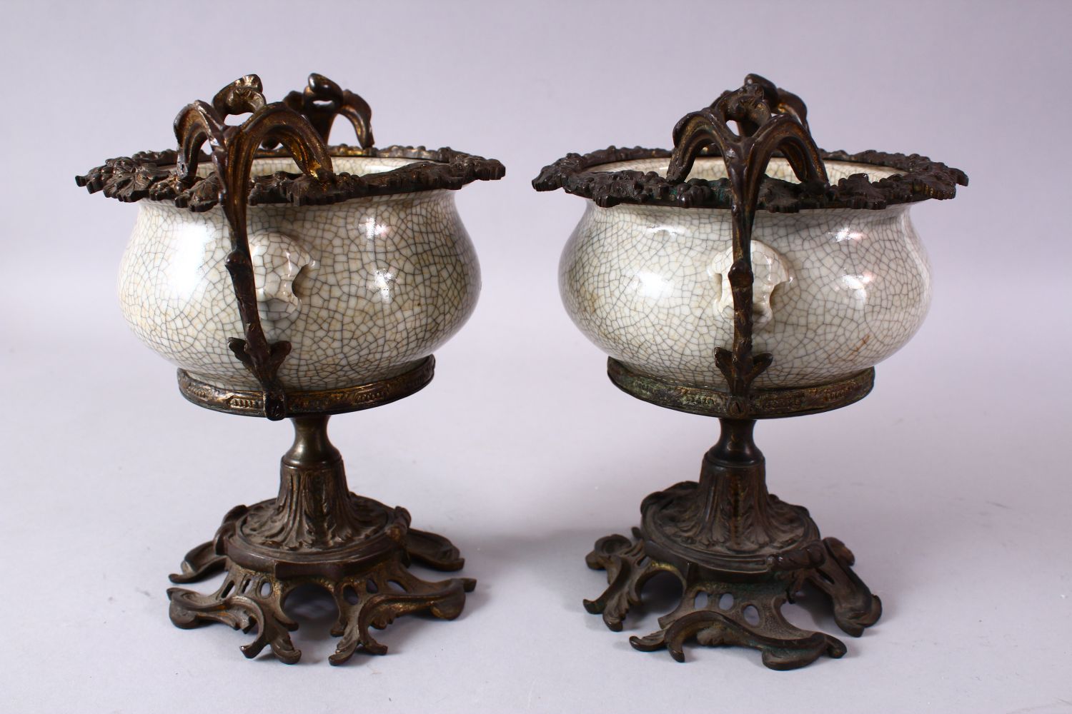 A PAIR OF 19TH/20TH CENTURY CHINESE GUAN WARE POTTERY BOWLS with ormolu mounts, the bowls with - Image 4 of 7