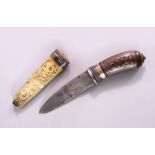 A FINE 18TH / 19TH CENTURY BURMESE SILVER & GOLD INLAID DAGGER, with a carved ivory scabbard, the
