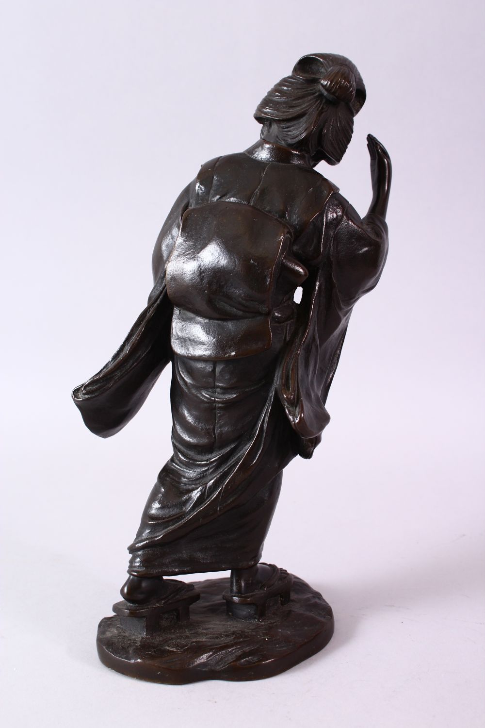A 19TH CENTURY JAPANESE BRONZE FIGURE OF A GIRL HOLDING A MUSICAL INSTRUMENT, 32cm high. - Image 5 of 9
