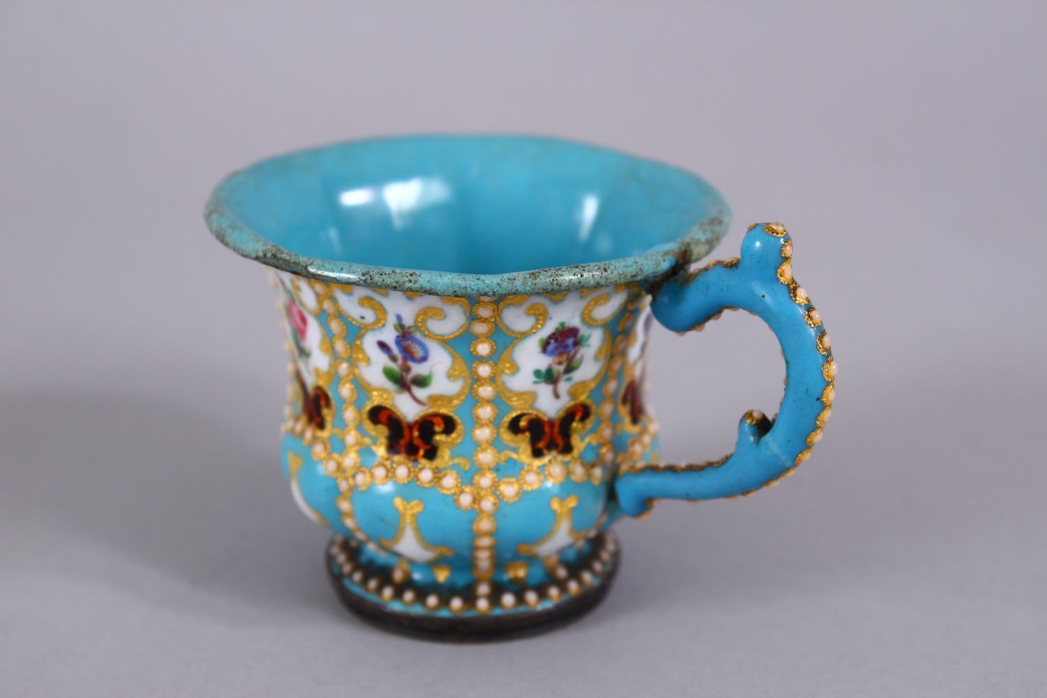 A FINE 19TH CENTURY OTTOMAN OR OTTOMAN MARKET ENAMELLED CUP AND SAUCER, with finely painted panels - Image 3 of 8