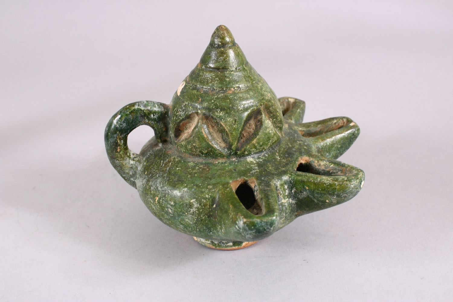 A UNUSUAL EARLY ISLAMIC POTTERY OIL LAMP ON STAND, 46cm high. - Image 3 of 7