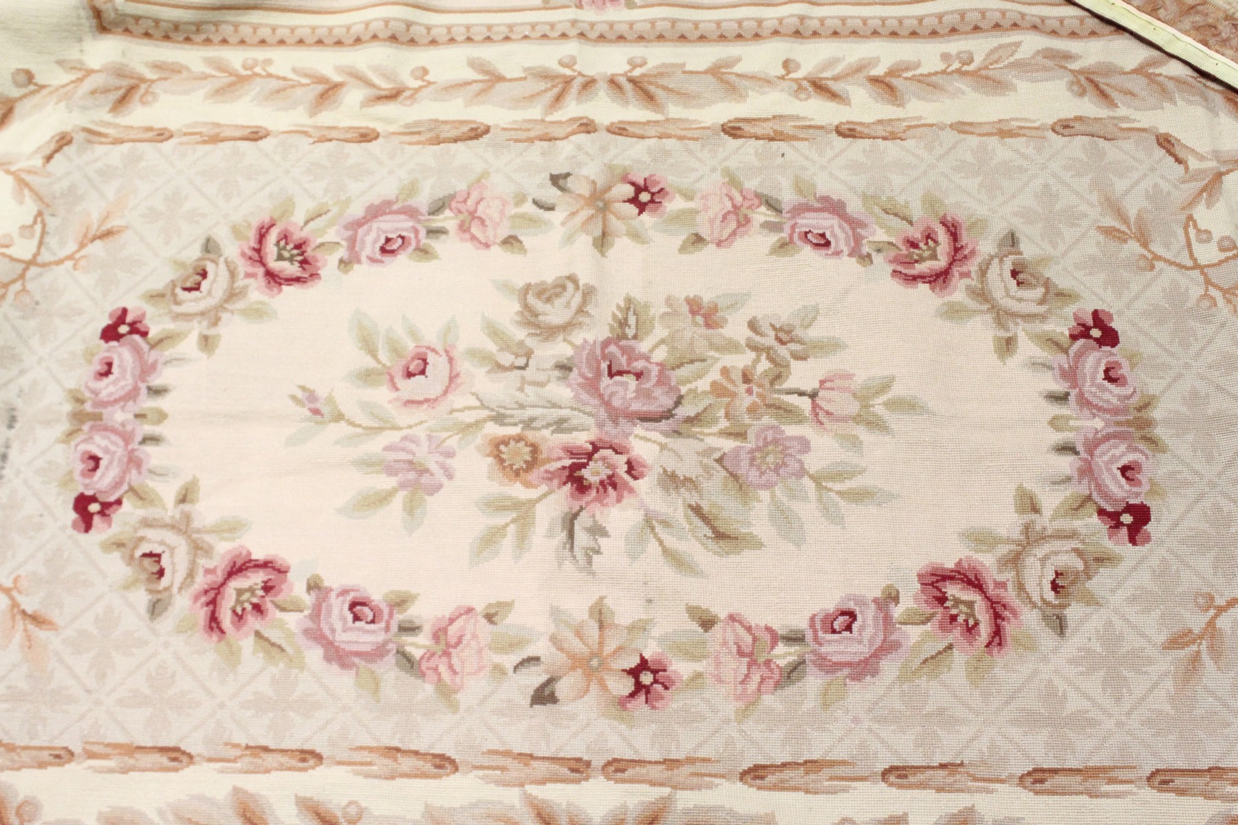 AN AUBUSSON STYLE TAPESTRY WALL HANGING, beige ground decorated with floral panels. 9ft 0ins x 6ft - Image 4 of 5