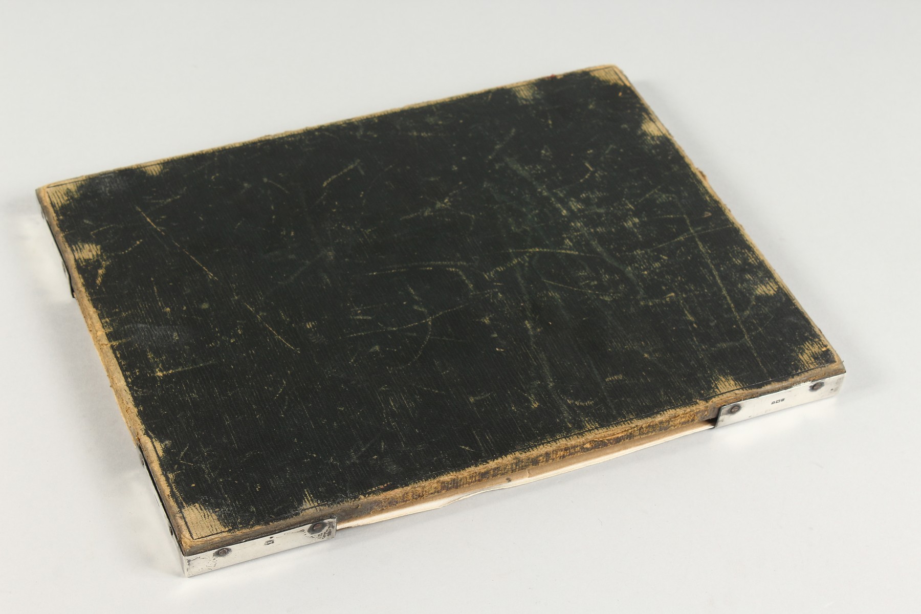 A SILVER MOUNTED INK BLOTTER. London 1904. 29cm x 22.5cm - Image 8 of 8