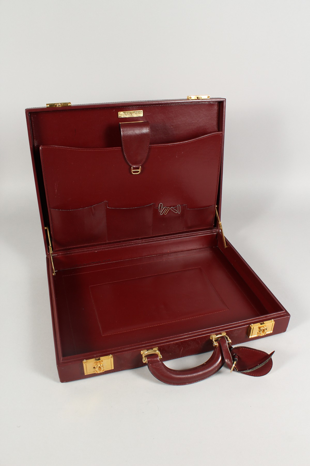 A VERY GOOD CARTIER MAROON BRIEFCASE. - Image 4 of 5