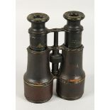 A GOOD PAIR OF FRENCH MILITARY BINOCULARS, LEMAIRE, PARIS.