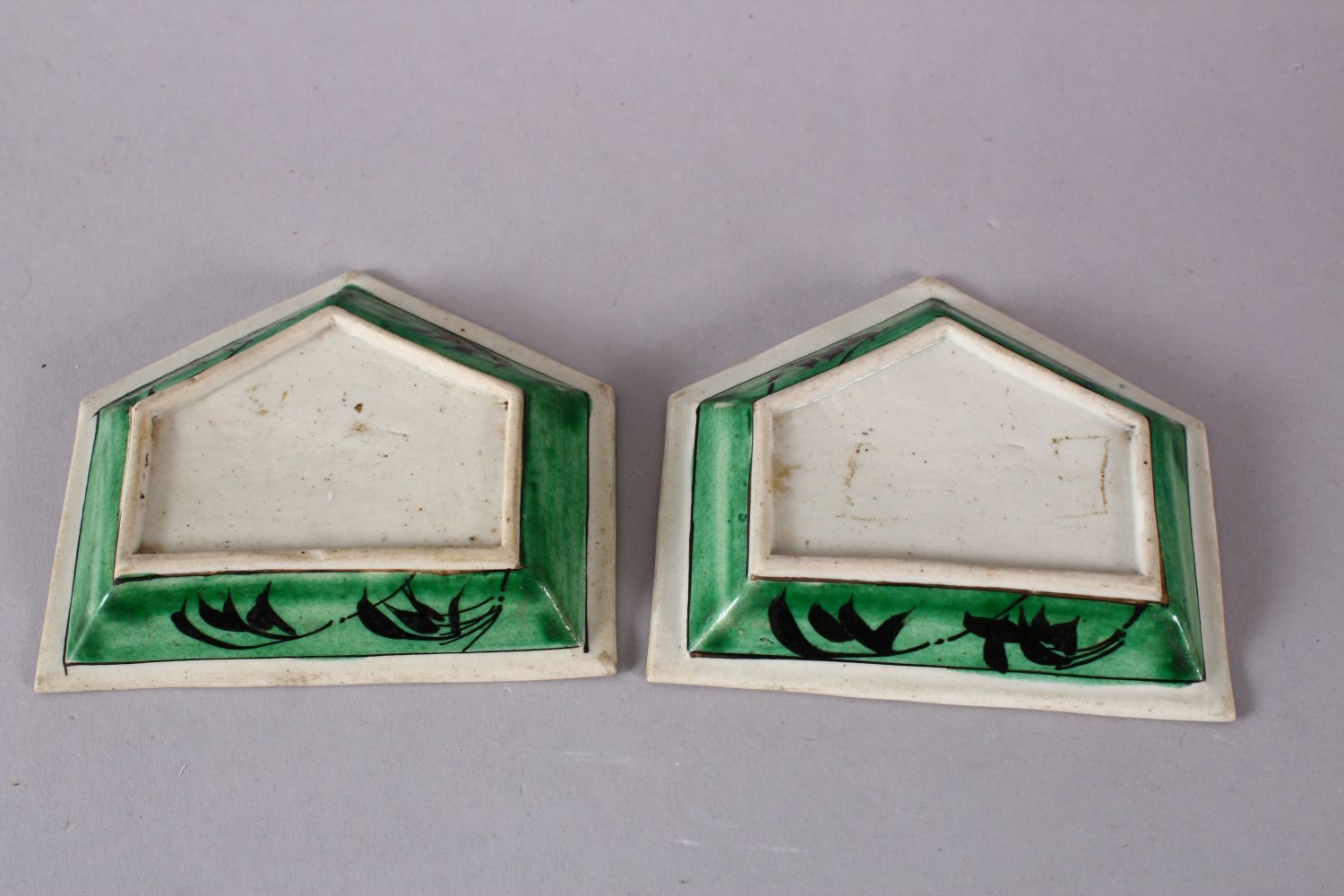 A PAIR OF CHINESE FAMILLE VERTE PORCELAIN FLORAL DISHES, depicting native views 10.5cm wide. - Image 2 of 2
