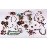 A LARGE COLLECTION OF MIXED ISLAMIC BEADS AND TURQUOISE PIECES.