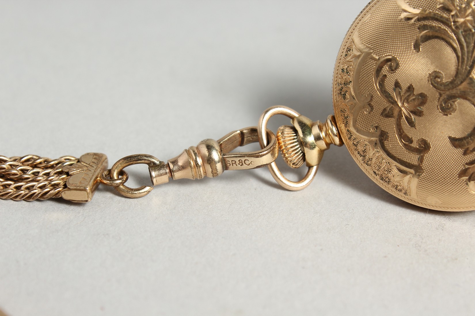 A LADIES WALTHAM DRESS WATCH AND CHAIN - Image 8 of 10