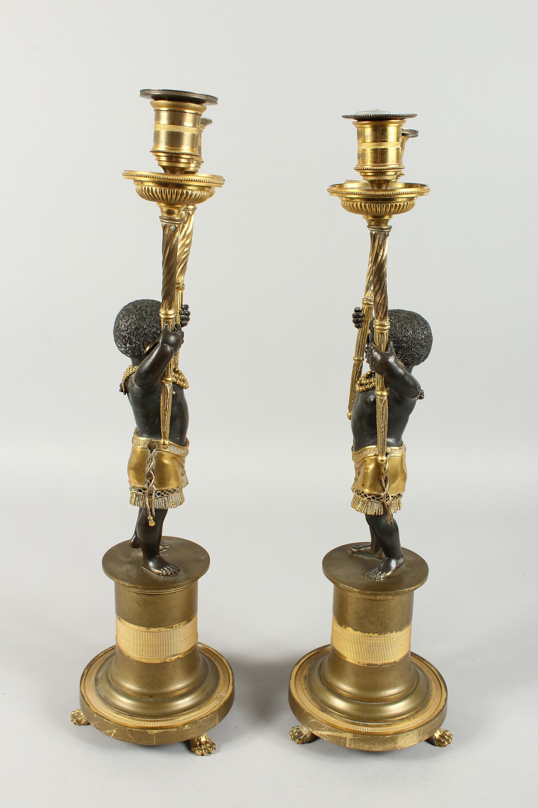 A SUPERB PAIR OF EMPIRE BRONZE AND GILT BRONZE TWO BRANCH CANDLESTICKS of nubian children holding - Image 6 of 9