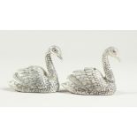 A PAIR OF .925 SILVER PLATE SWAN SALT AND PEPPERS