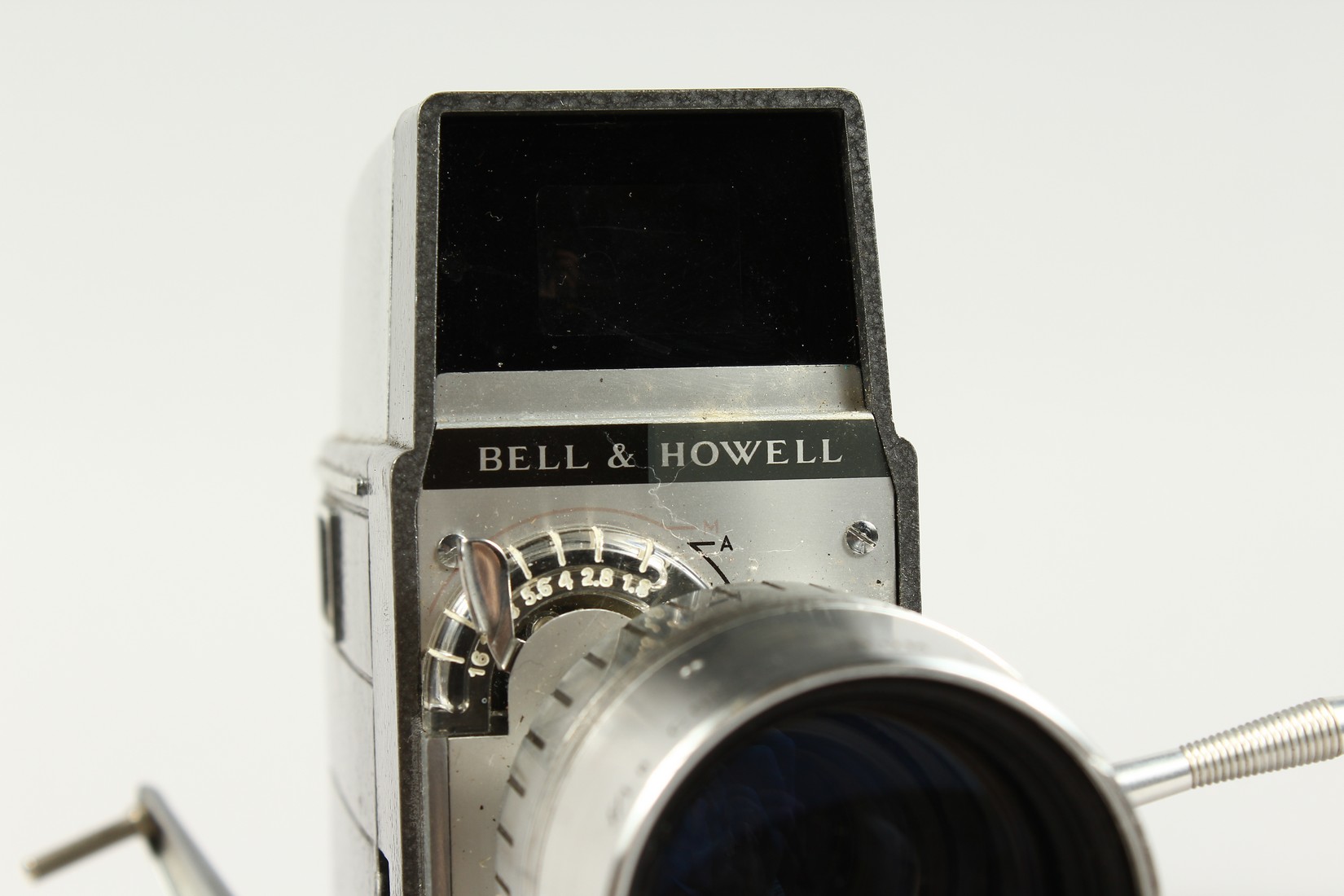 A BELL AND HOWELL LEATHER CASED MOVIE CAMERA - Image 3 of 14