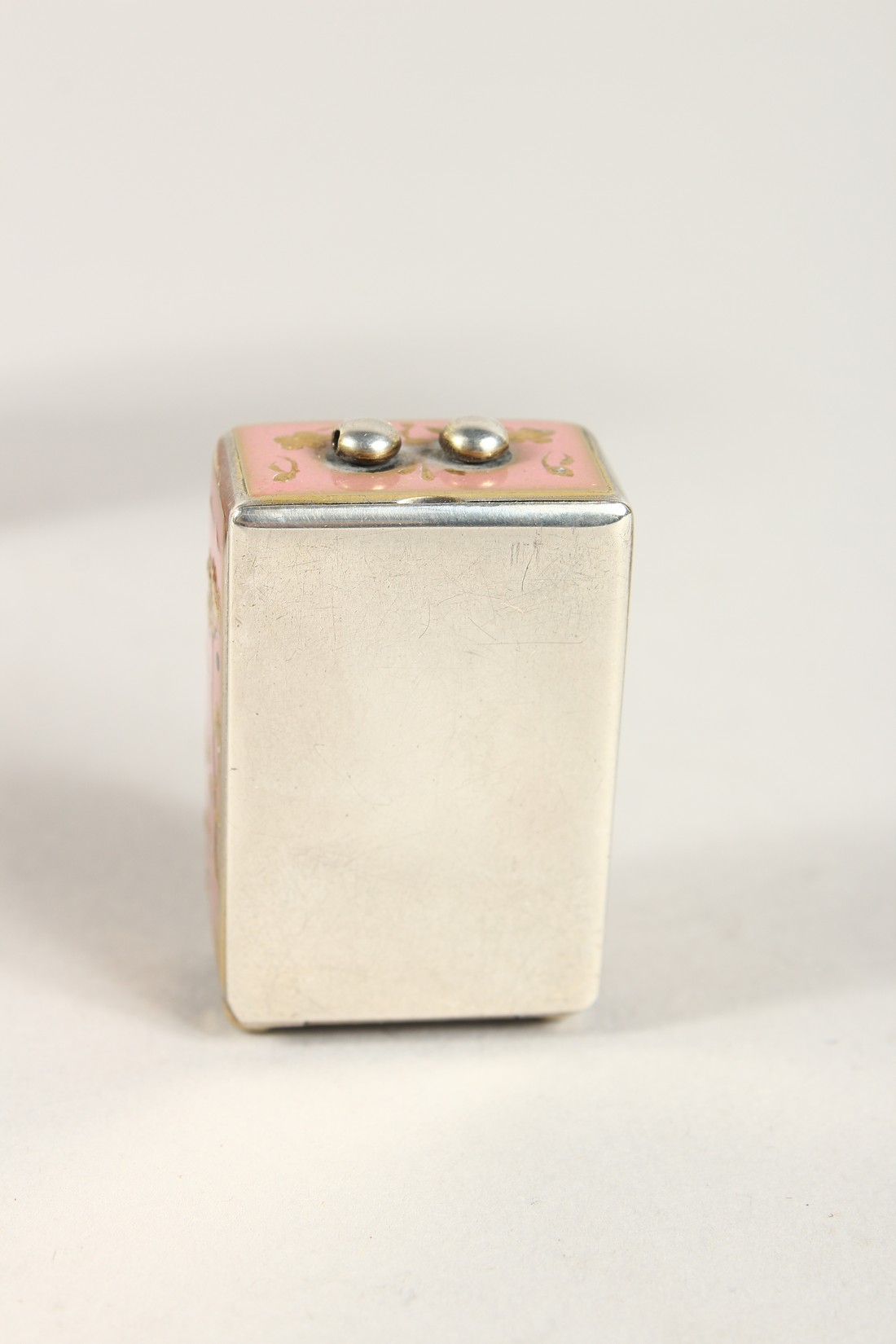 A SUPERB SMALL SILVER AND PINK ENAMEL CLOCK in a folding leather case. 1.5ins - Image 3 of 8