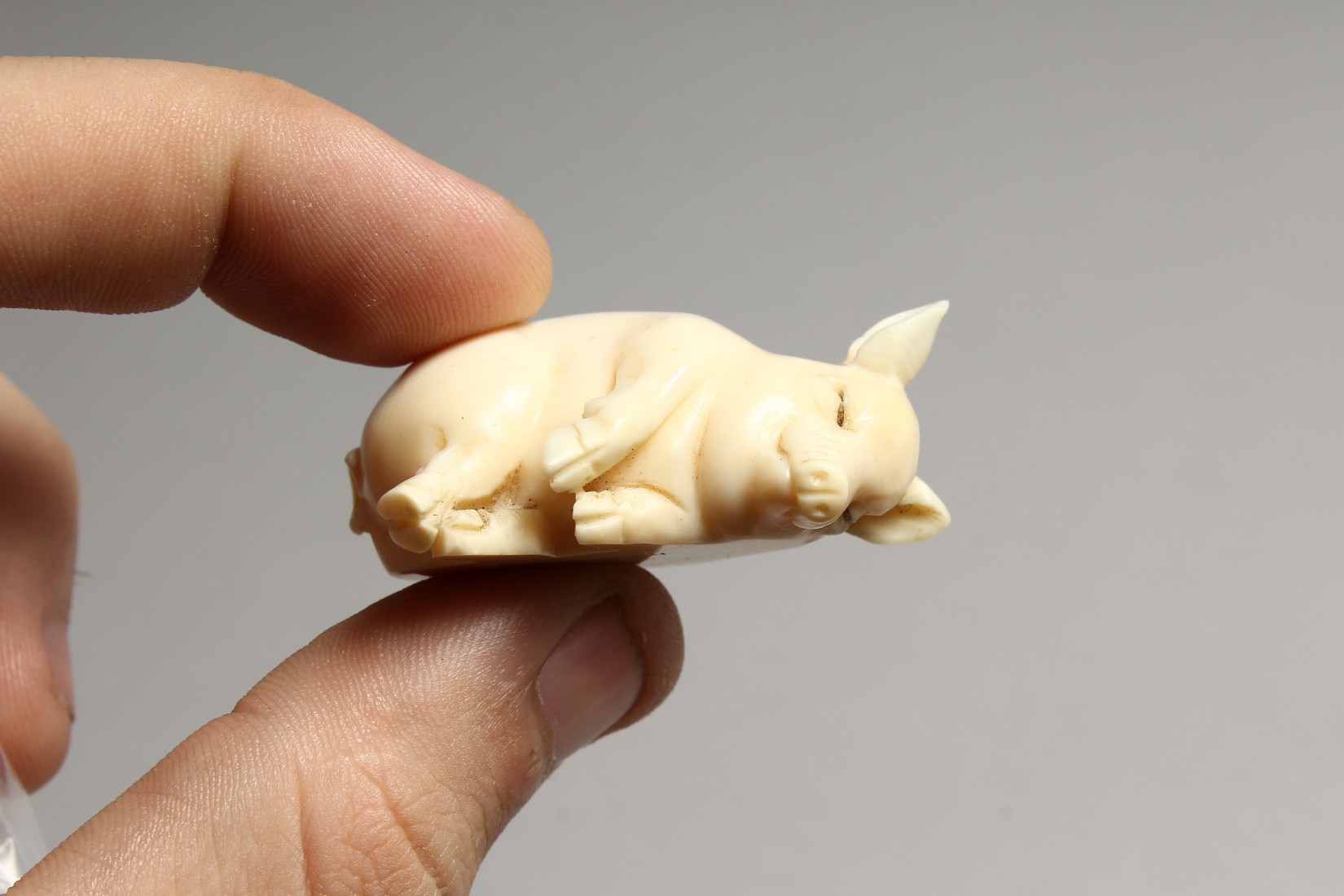 AN IVORY LUCKY PIG, GARRET & SONS, PICCADILLY. 1ins. - Image 7 of 7