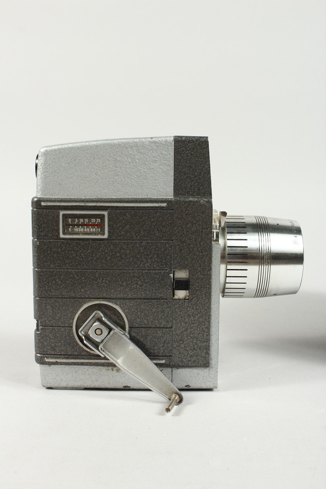 A BELL AND HOWELL LEATHER CASED MOVIE CAMERA - Image 8 of 14