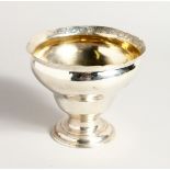 A GEORGE II SCOTTISH SILVER PEDESTAL BOWL BY ALEXANDER ELENN. 4.75ins diameter Glasgow 1760