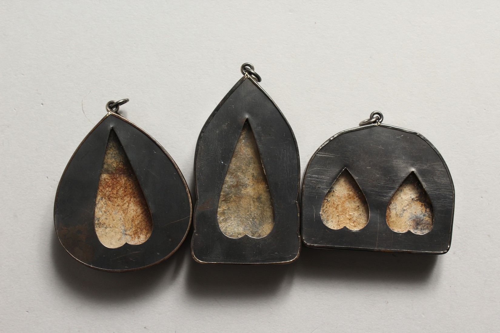 THREE SILVR MOUNTED TIBETAN PENDANT - Image 2 of 2