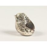 A MORDEN & CO. SILVER CHUBBY BIRD PIN CUSHION Chester 1910