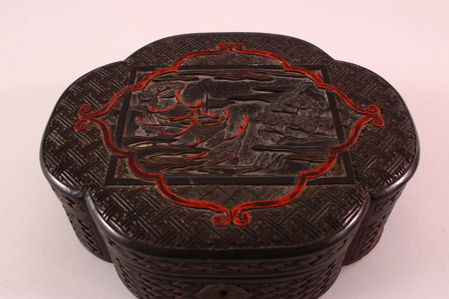 A CHINESE WOOD & LACQUER BOX, of weave style form, with a landscape view, 19.5cm - Image 2 of 4