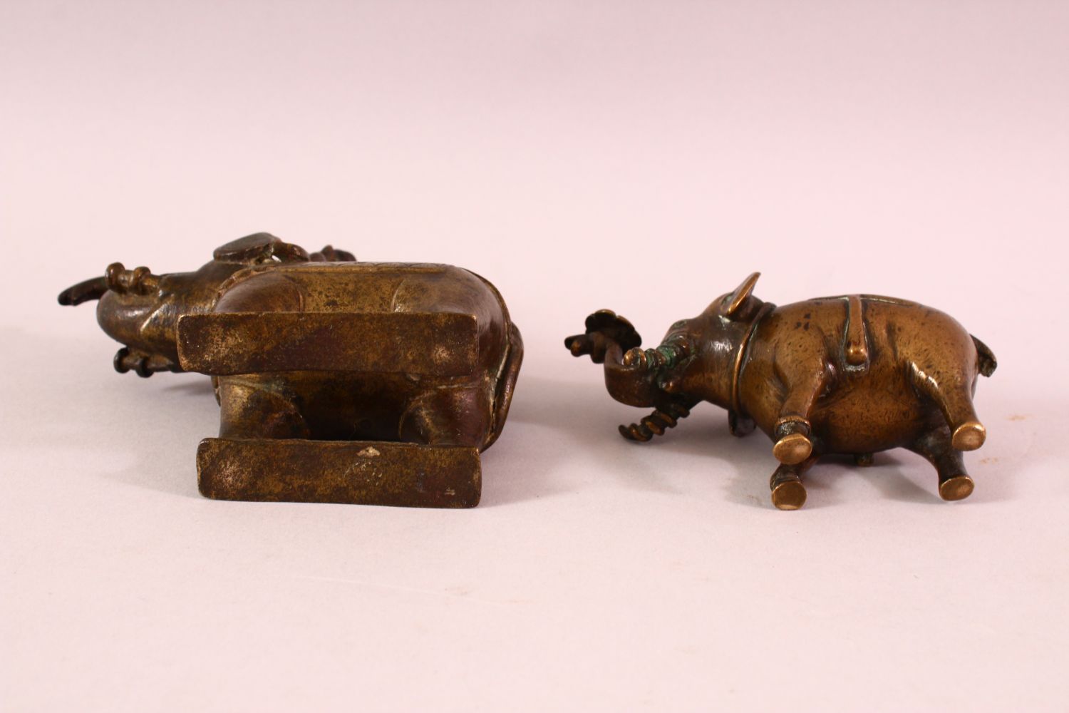 AN 18TH/19TH CENTURY INDIAN BRONZE ELEPHANT AND MAHOUT, together with another bronze elephant, - Image 6 of 6