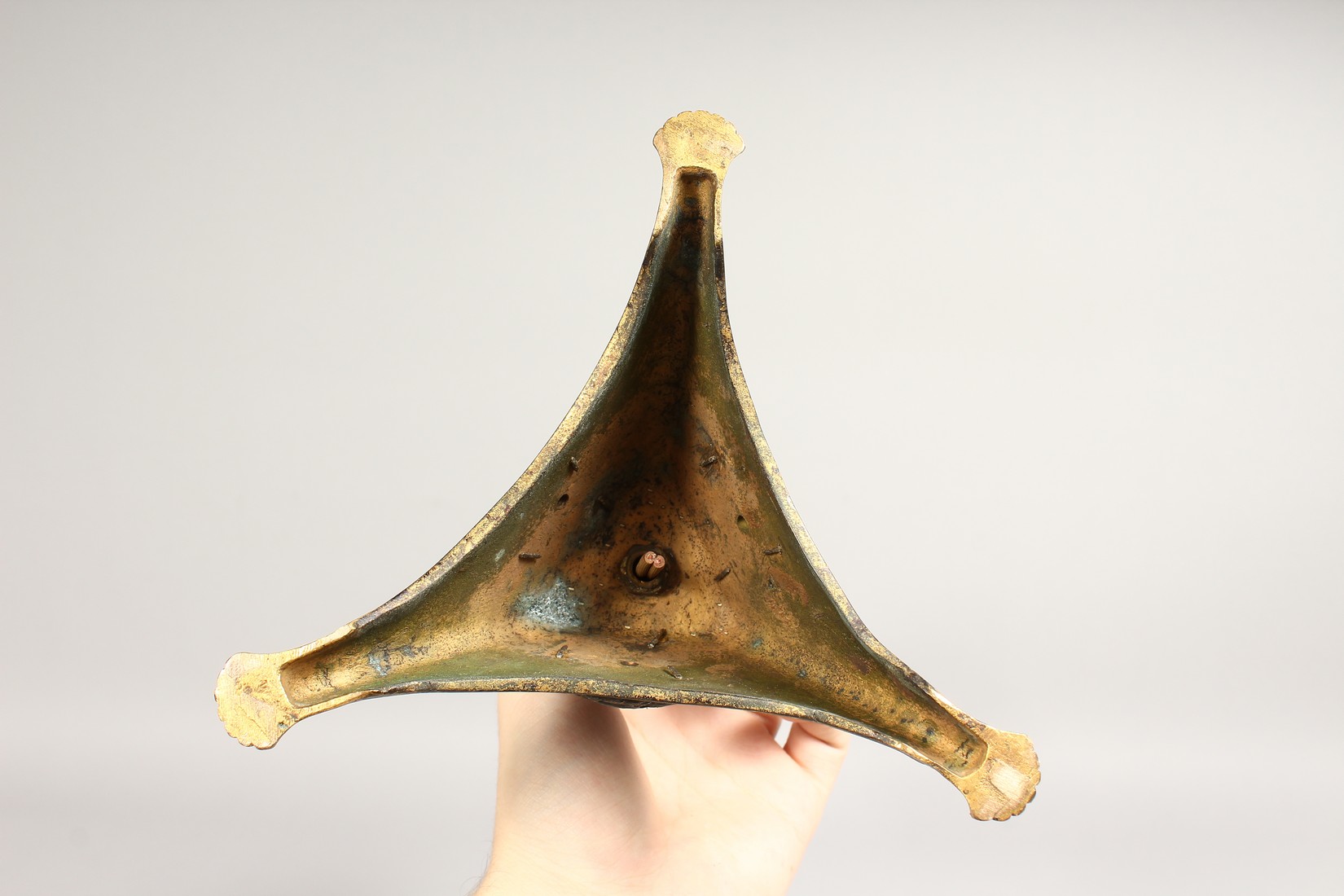 AN EARLY ORIENTAL CHAMPLEVE ENAMEL CANDLESTICK, 12ins high. - Image 9 of 9