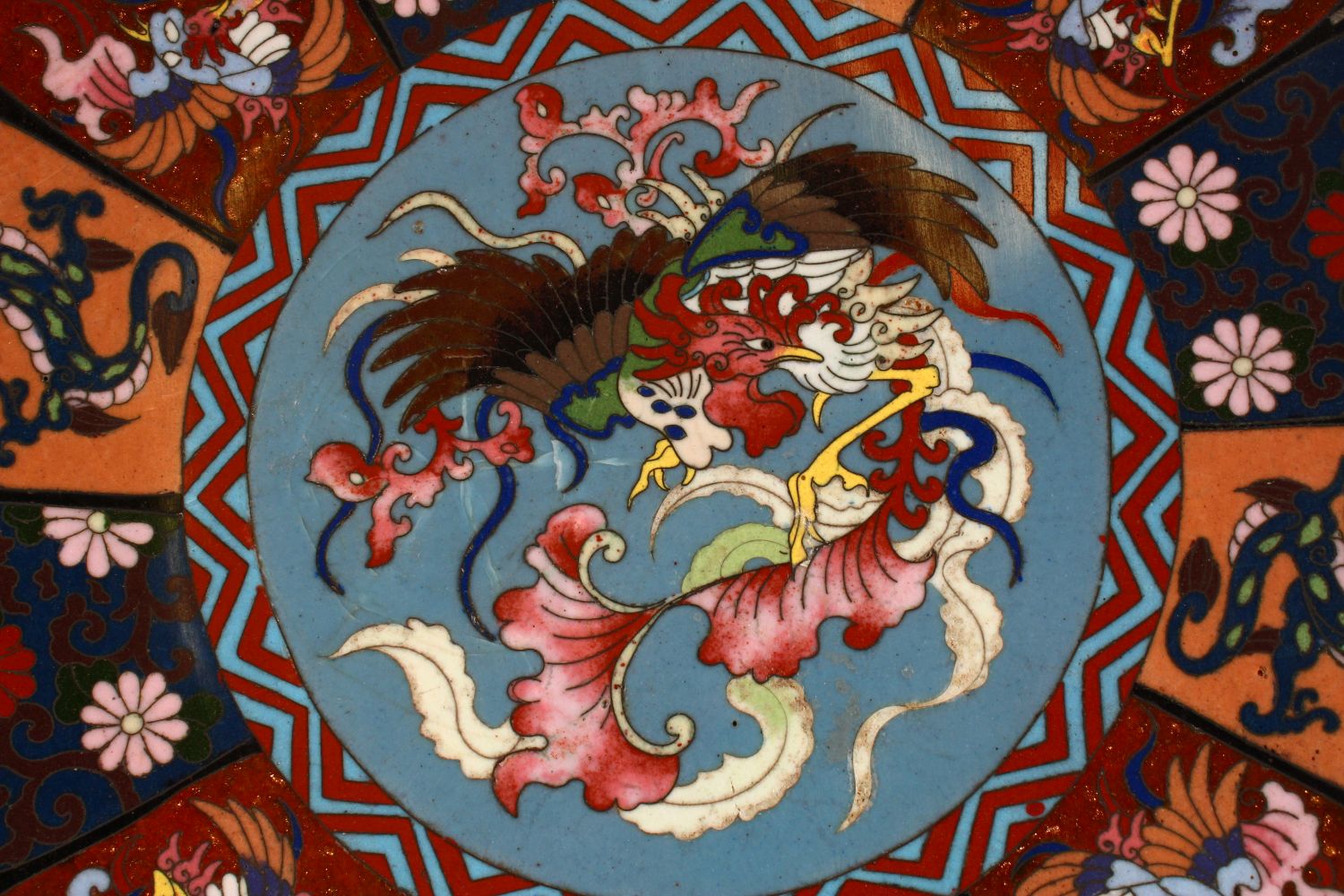 A CLOISONNE DISH OF LOBED FORM, the centre with phoenix on grey ground, 30cm diameter. - Image 2 of 5