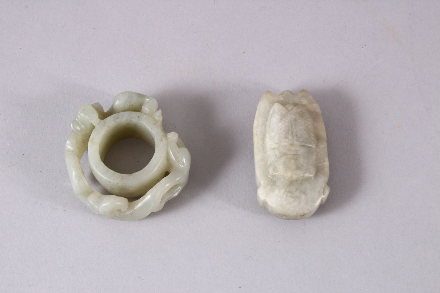 TWO CHINESE CARVED JADE PENDANTS, one carved with chilong, 5cm, and one carved int he form of a - Image 4 of 5