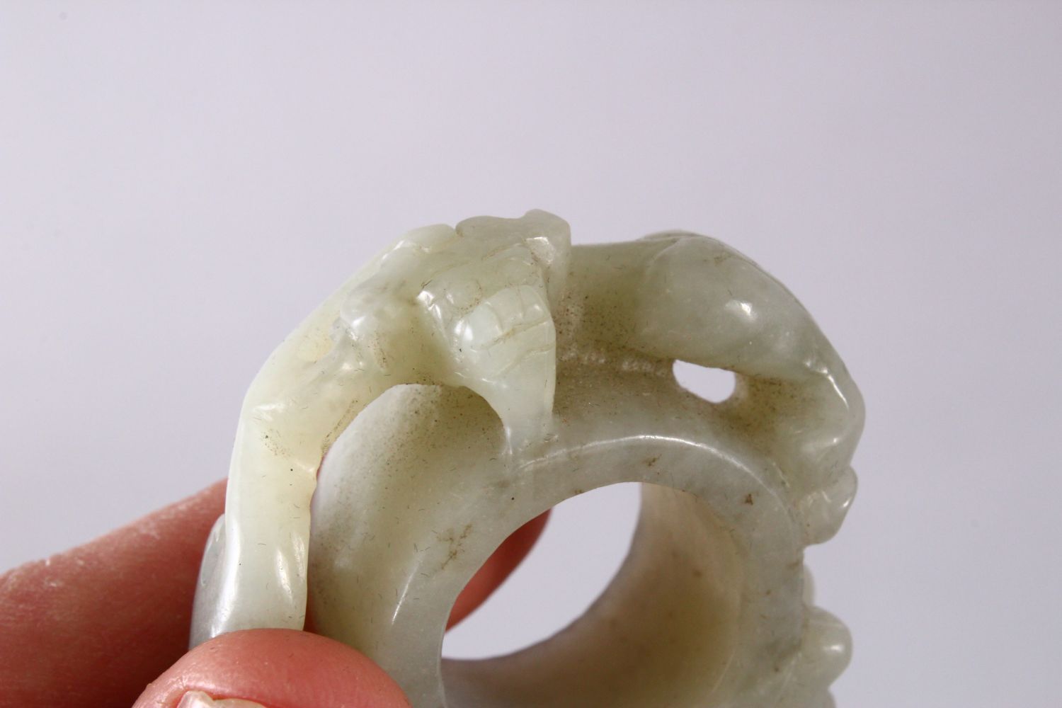 TWO CHINESE CARVED JADE PENDANTS, one carved with chilong, 5cm, and one carved int he form of a - Image 3 of 5